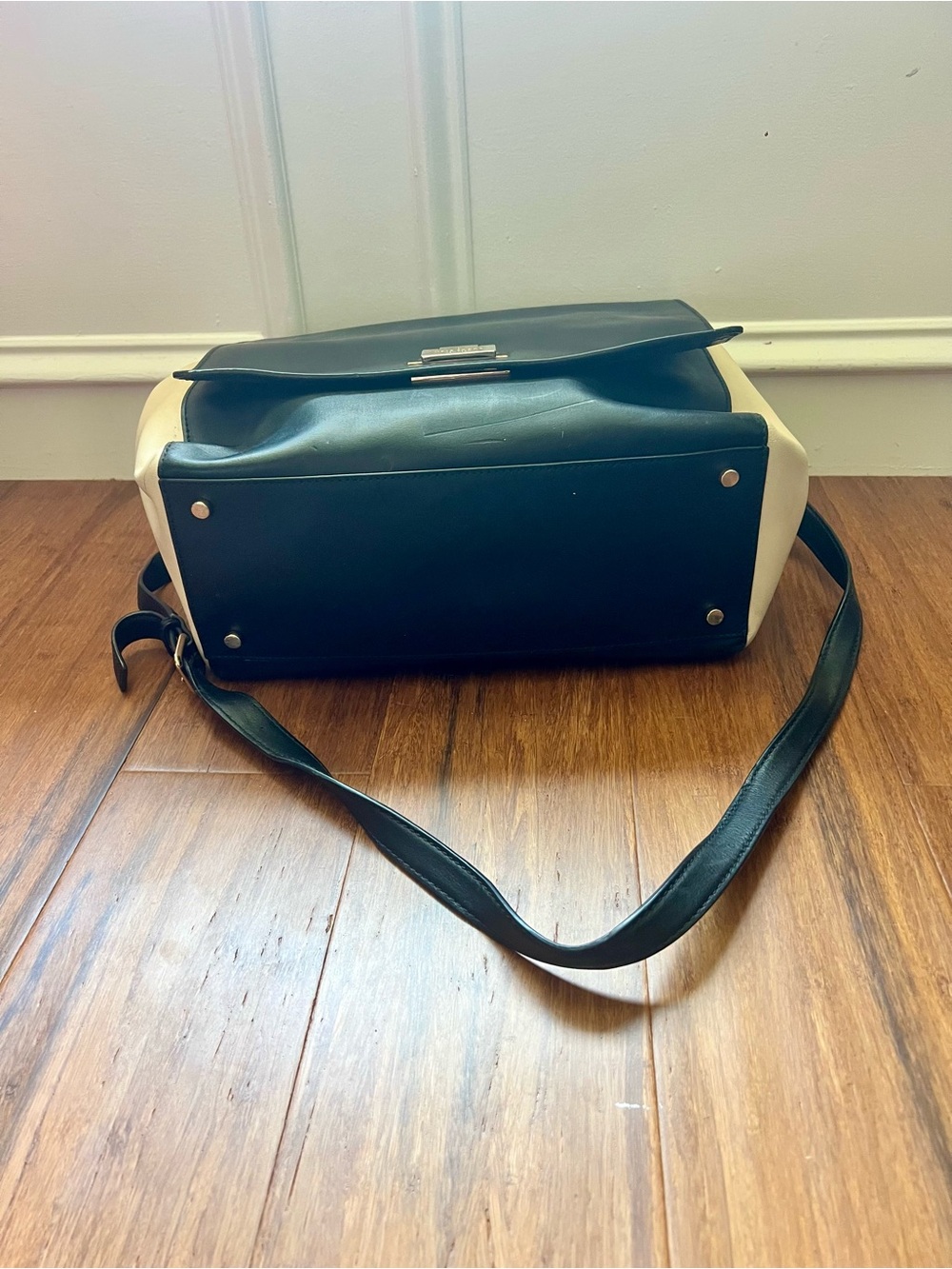 Kate Spade - Picture 4 of 5